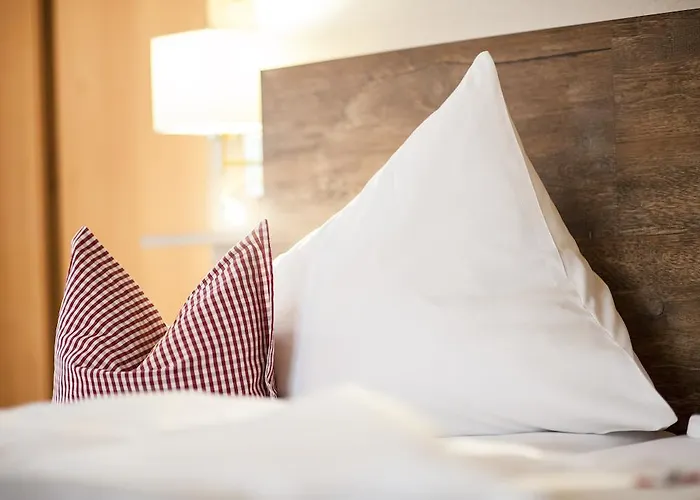 アンジェリカ ノイシュティフト・イム・シュトゥーバイタール