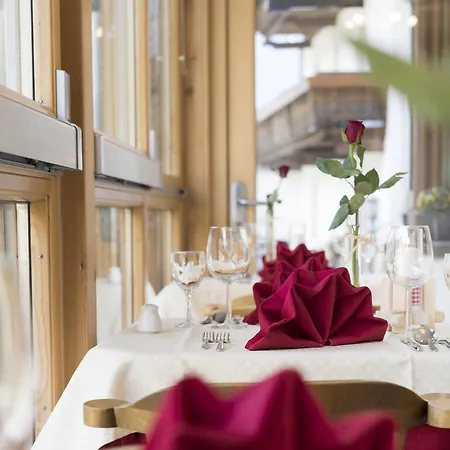 安格丽卡酒店 酒店 3*